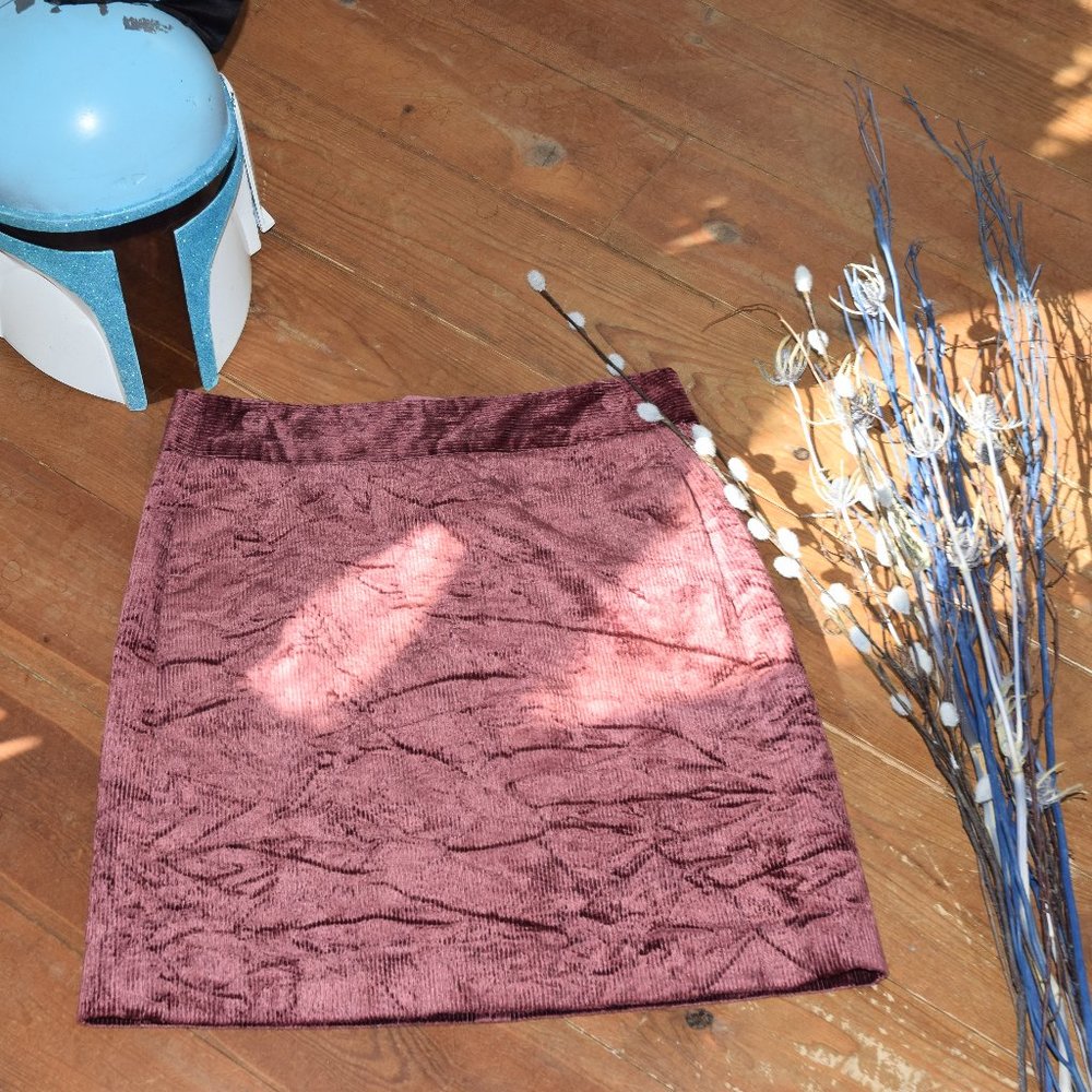 Corduroy skirt